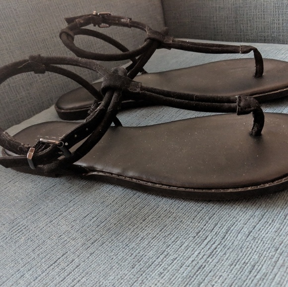 Torrid Faux Suede T-Strap Sandals - Picture 3 of 3